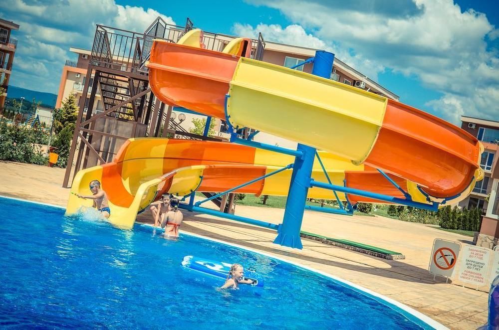 Holiday Fort Golf Club Sunny Beach Ngoại thất bức ảnh
